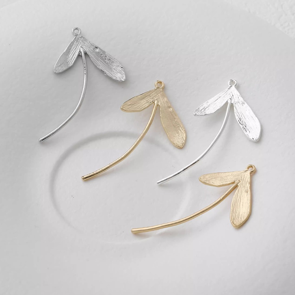 4PCS Dainty Long Leaf Charm Ea - مراجعة Gold Leaf Foil وسعره