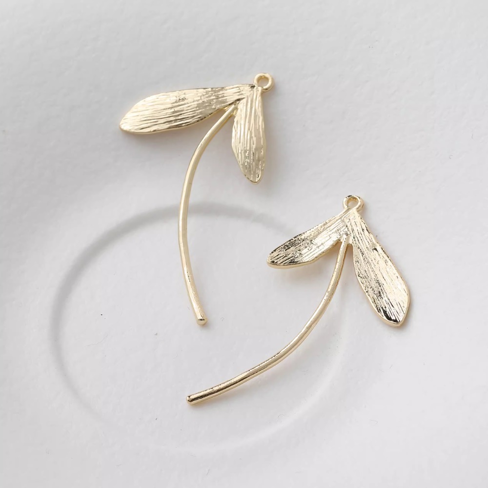 4PCS Dainty Long Leaf Charm Ea - مراجعة Gold Leaf Foil وسعره
